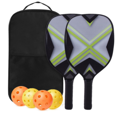 El juego de paletas de Pickleball incluye 4 bolas.