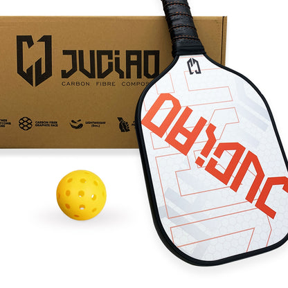 El juego de paletas de Pickleball incluye 4 bolas.